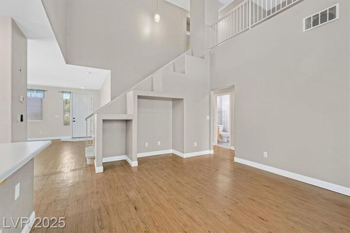 927 Clear Diamond Avenue  Las Vegas NV 89123 photo