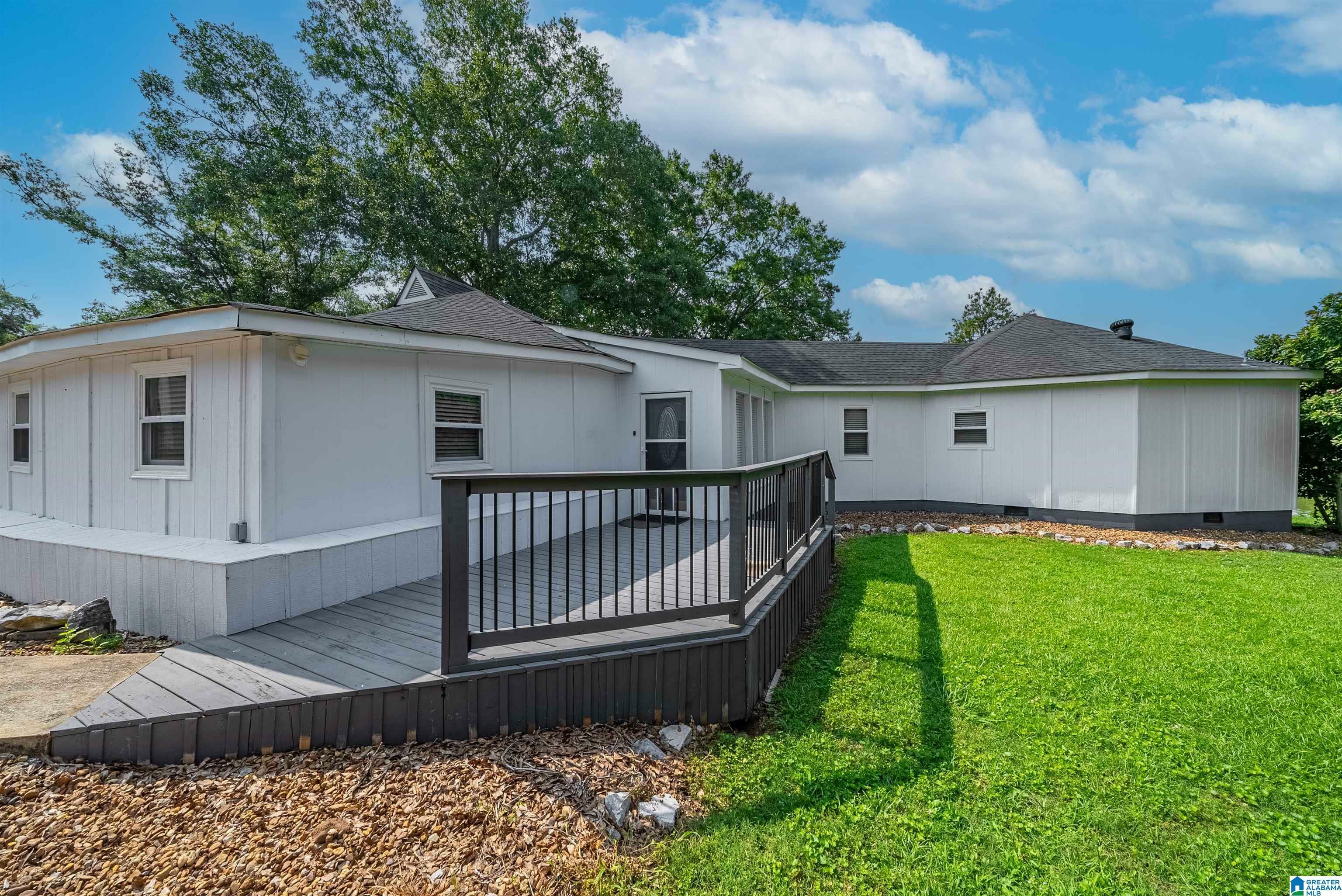 Property Photo: 4906 Masters Road AL 35128