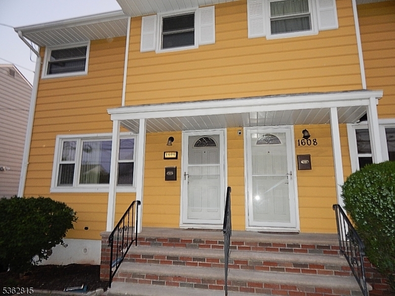Property Photo: 1606 Lawrence St NJ 07065
