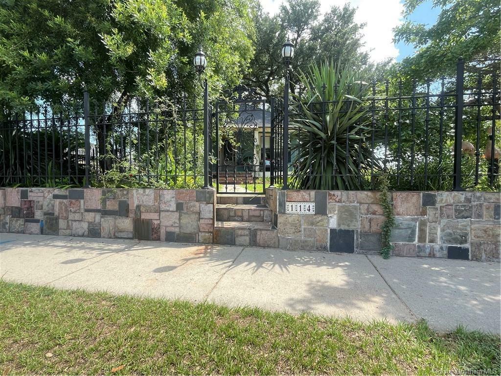 Property Photo: 114 Park Avenue LA 70601