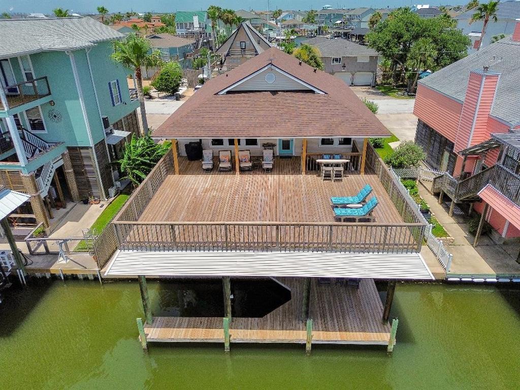 Property Photo: 1427 Bamboo Drive TX 77554