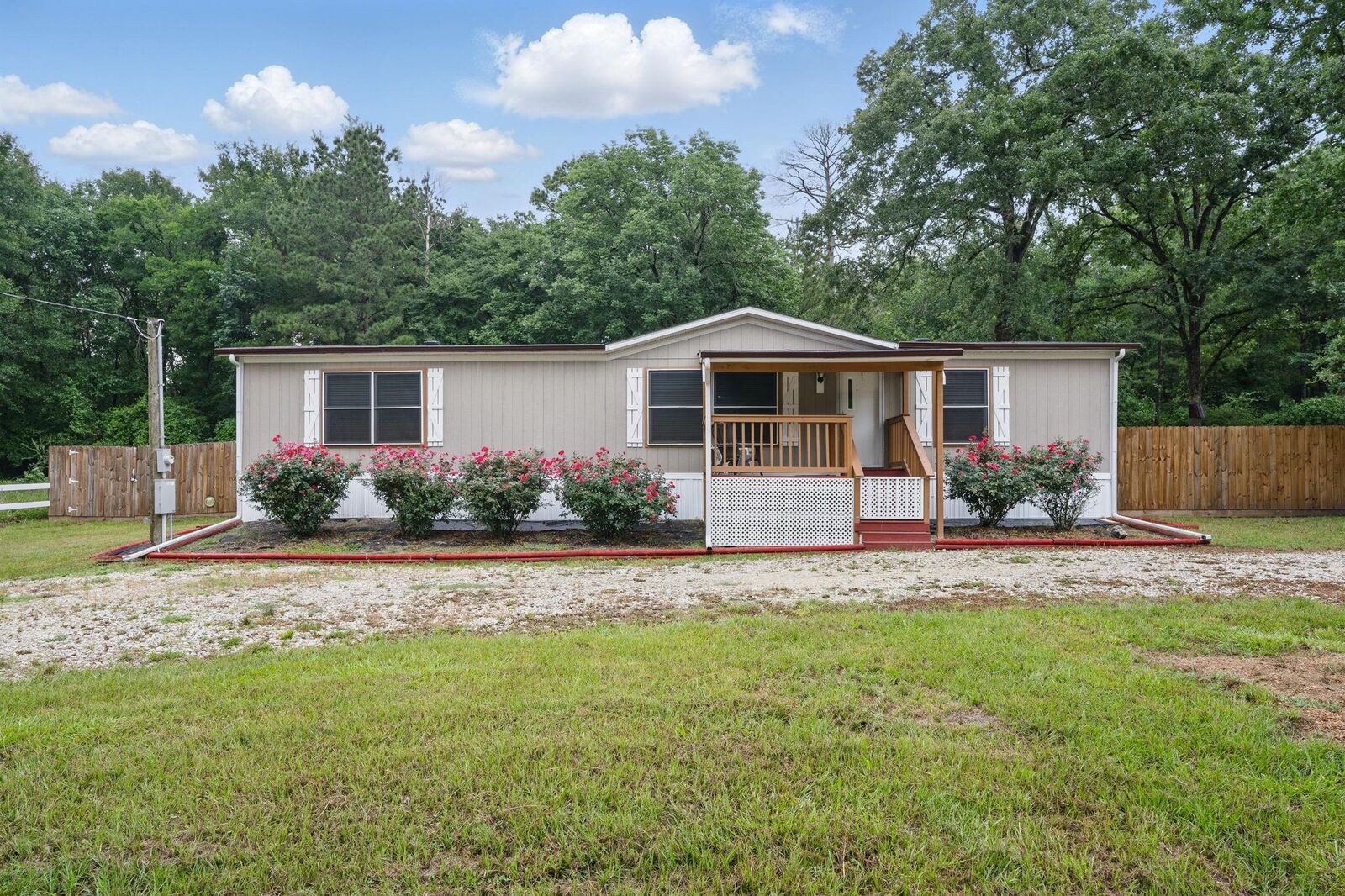 Property Photo:  20 N Fork Lane  TX 77320 