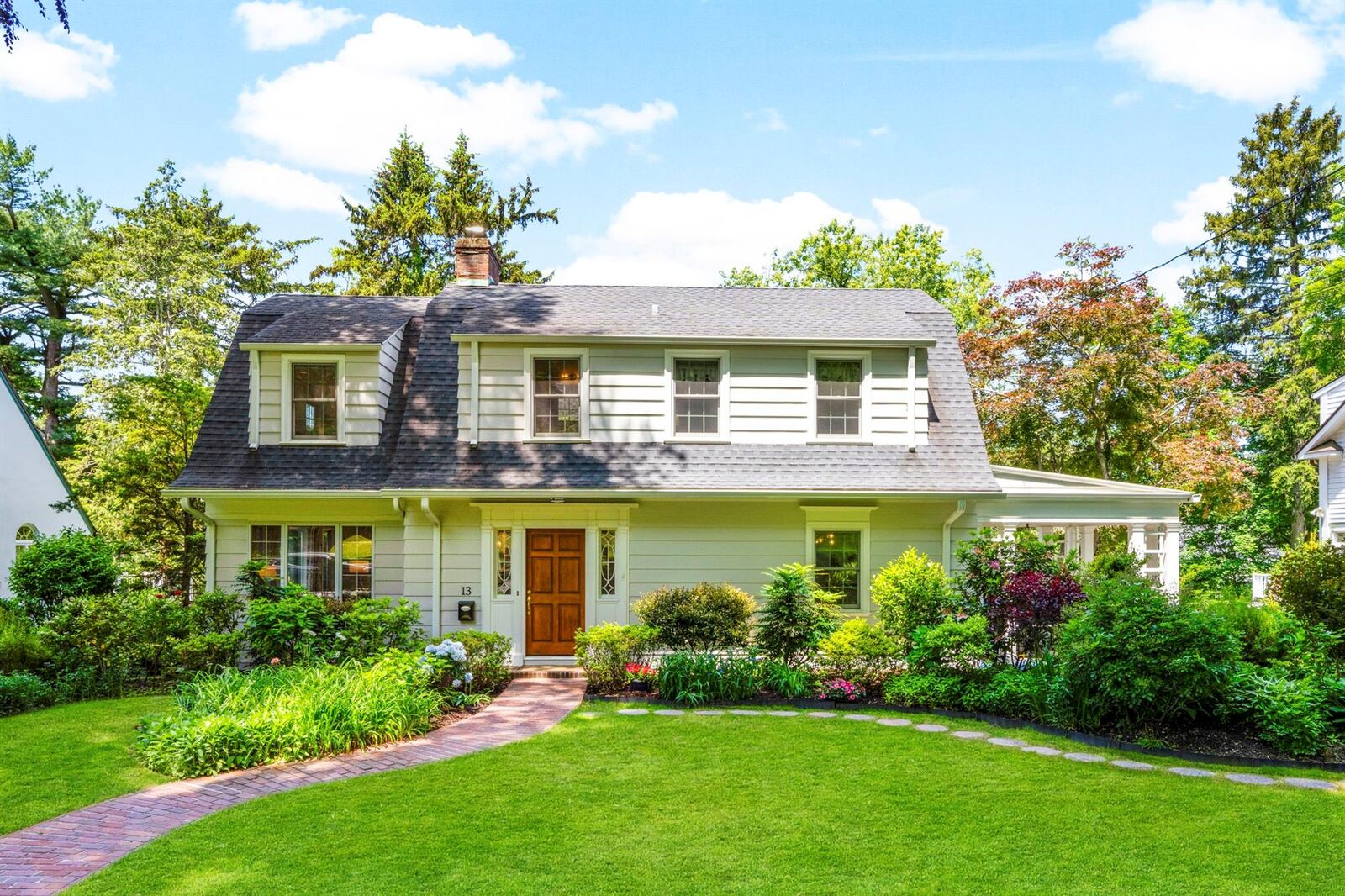 Property Photo:  13 Claremont Road  NY 10583 