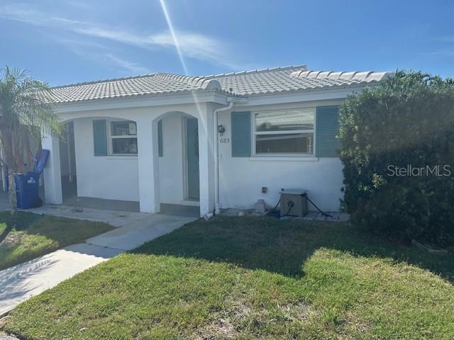 683 Spanish Drive S  Longboat Key FL 34228 photo