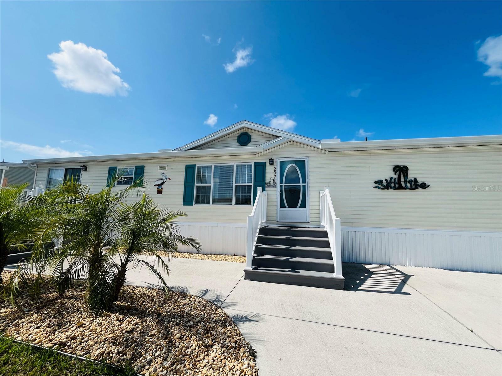 Property Photo:  1000 Kings Highway 207  FL 33980 