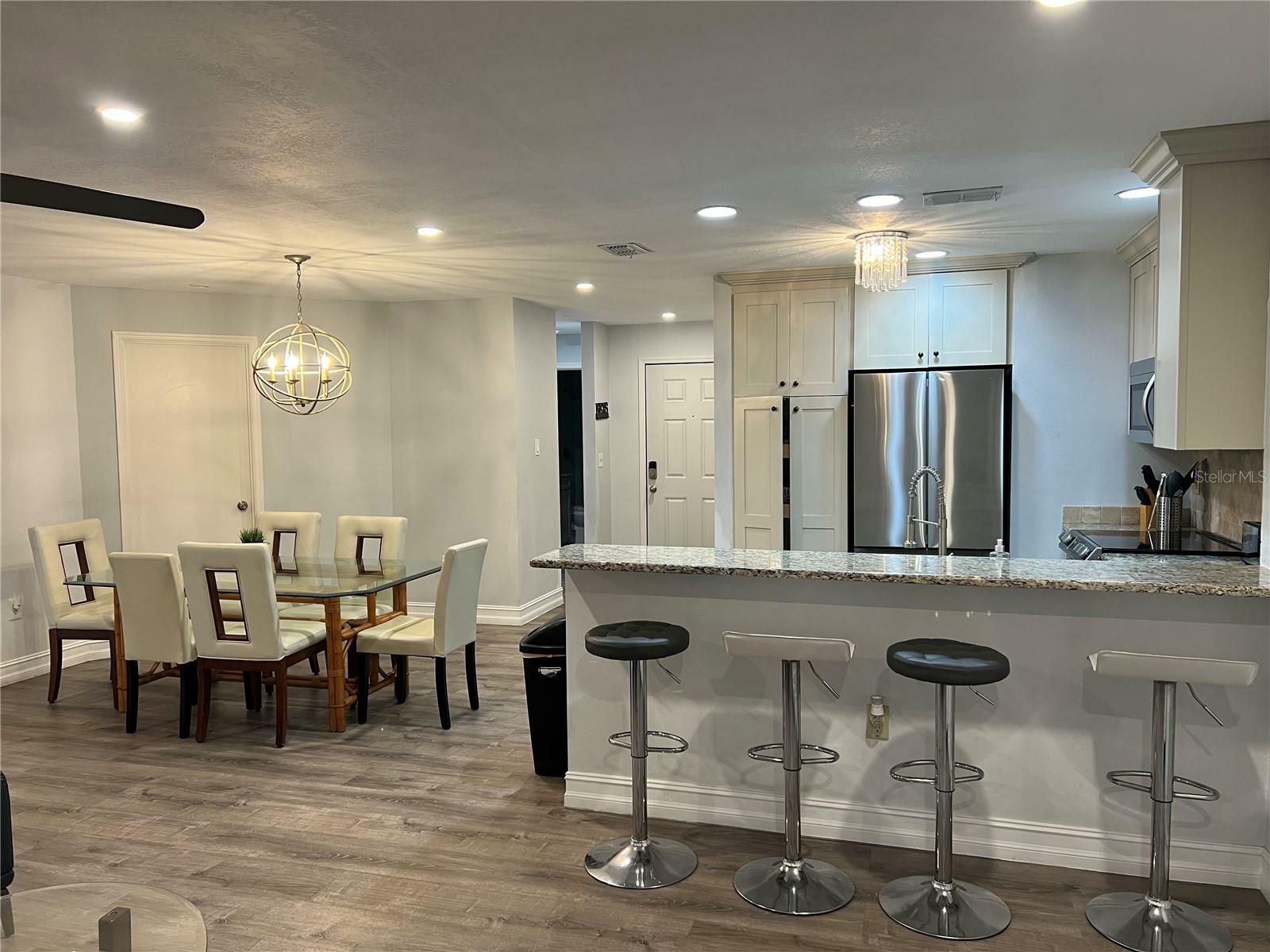 Property Photo: 4441 Groveland Avenue FL 34231