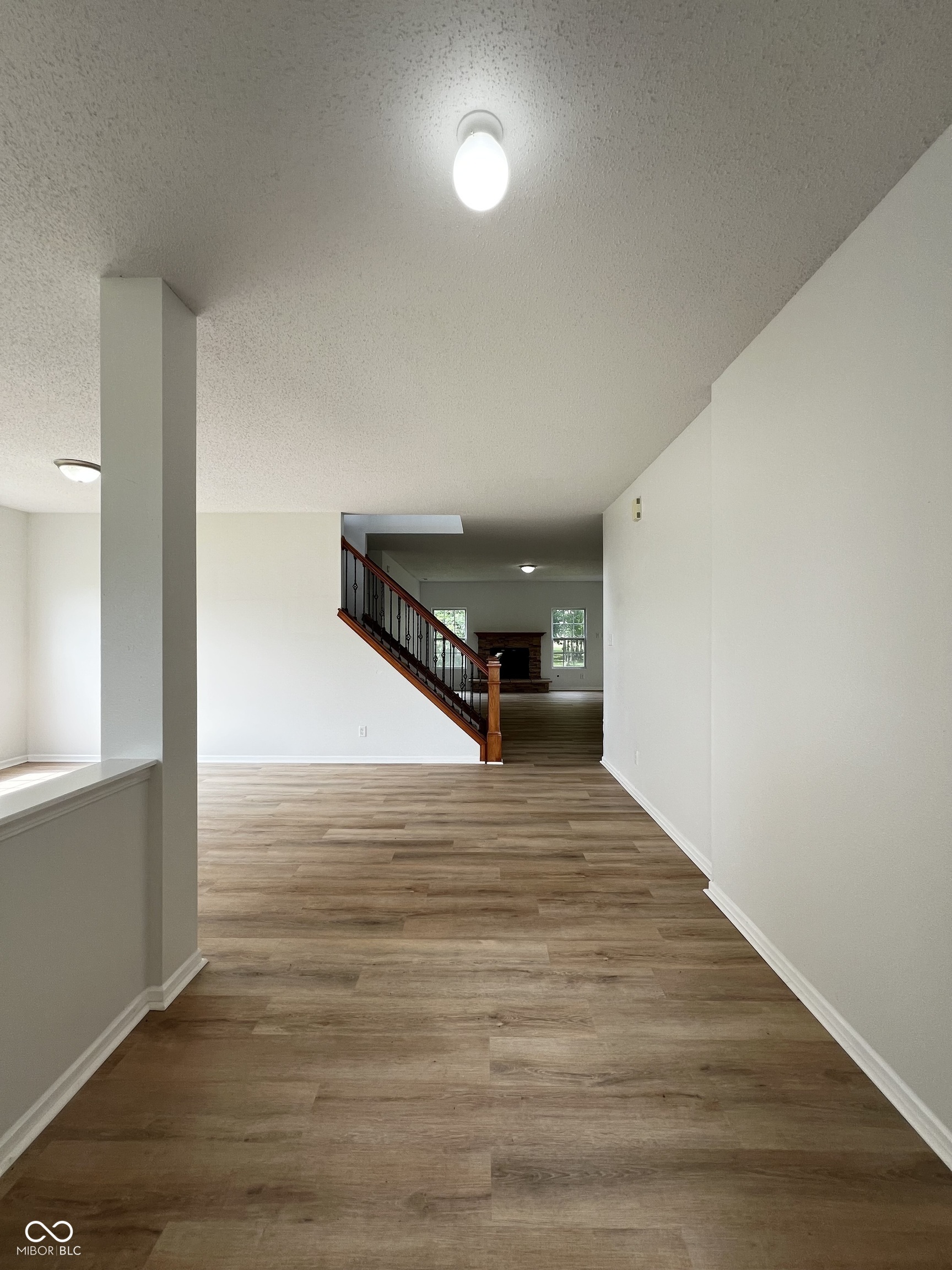 Property Photo: 832 Spinney Lane IN 46184