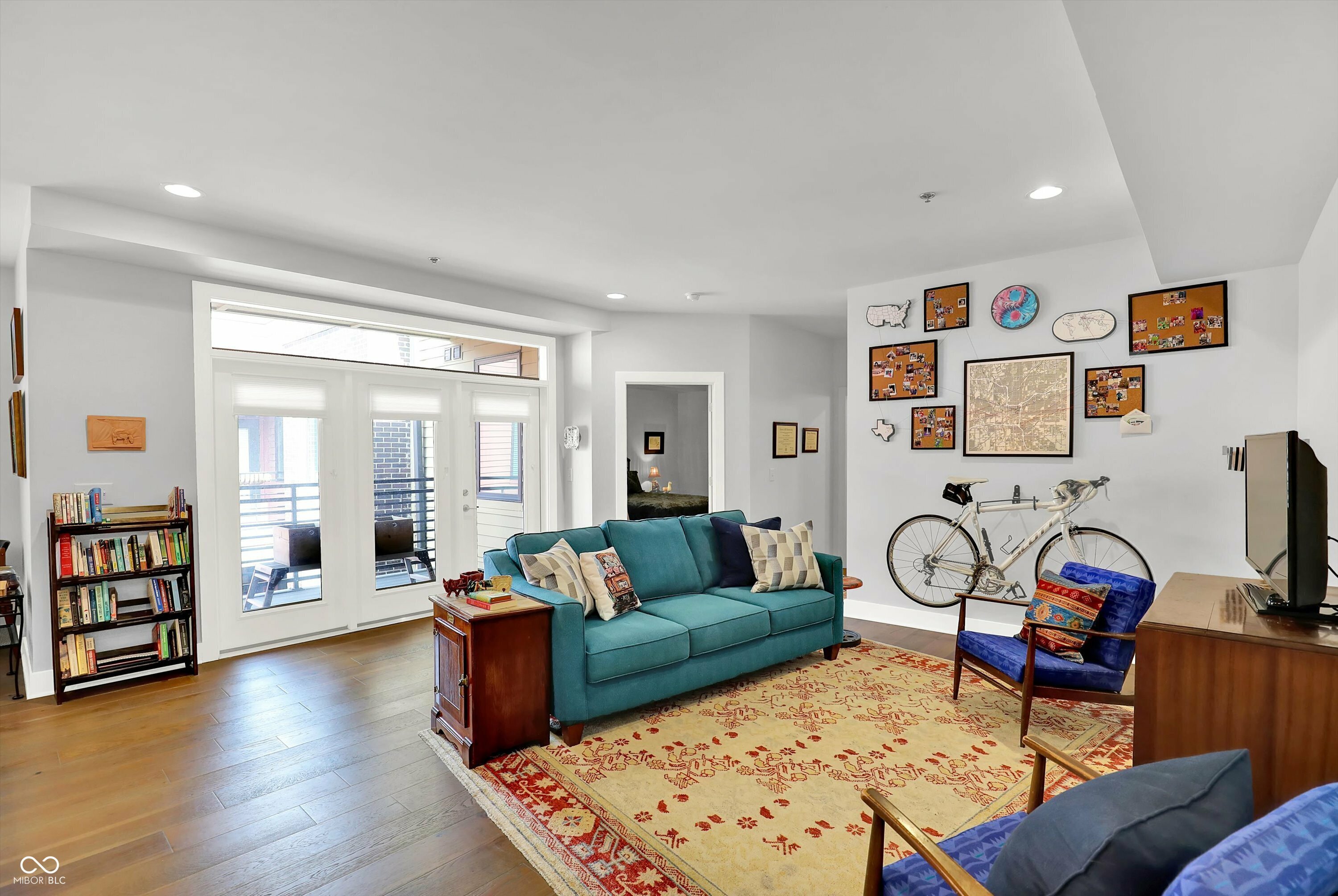 Property Photo: 622 E 10th Street 310 IN 46202