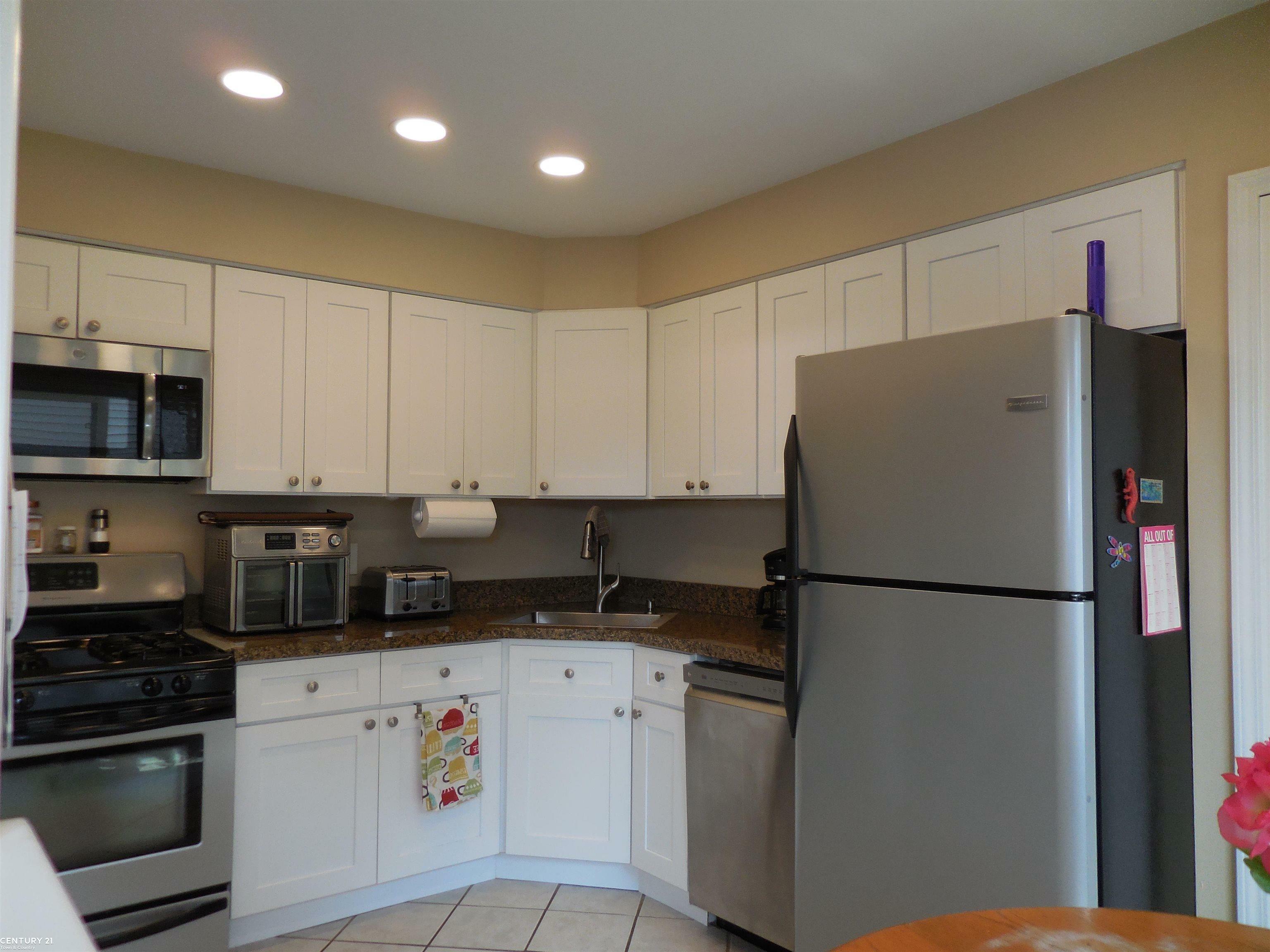 Property Photo: 50676 Jefferson Avenue E-14 MI 48047
