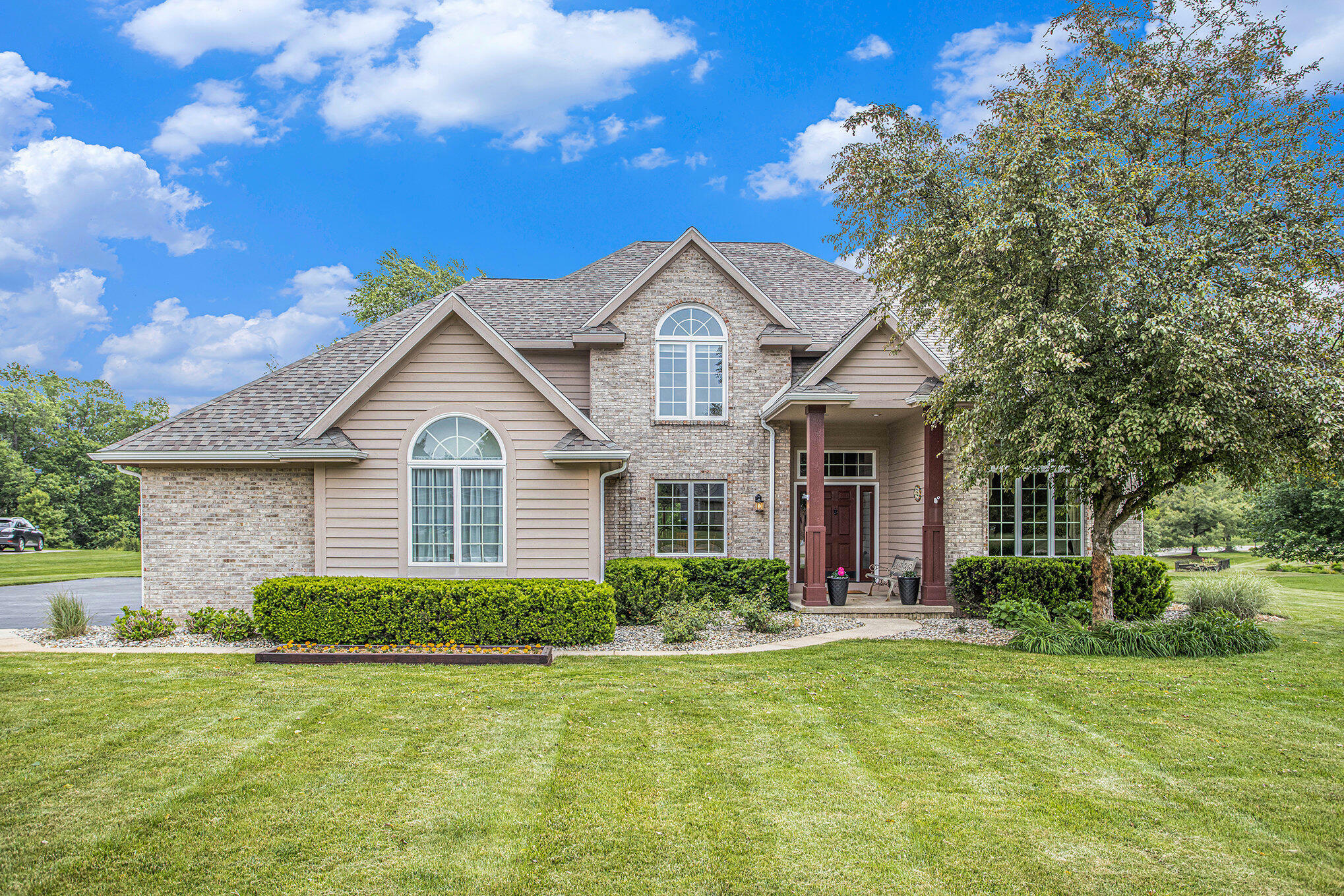 245 Minges Hills Drive  Battle Creek MI 49015 photo