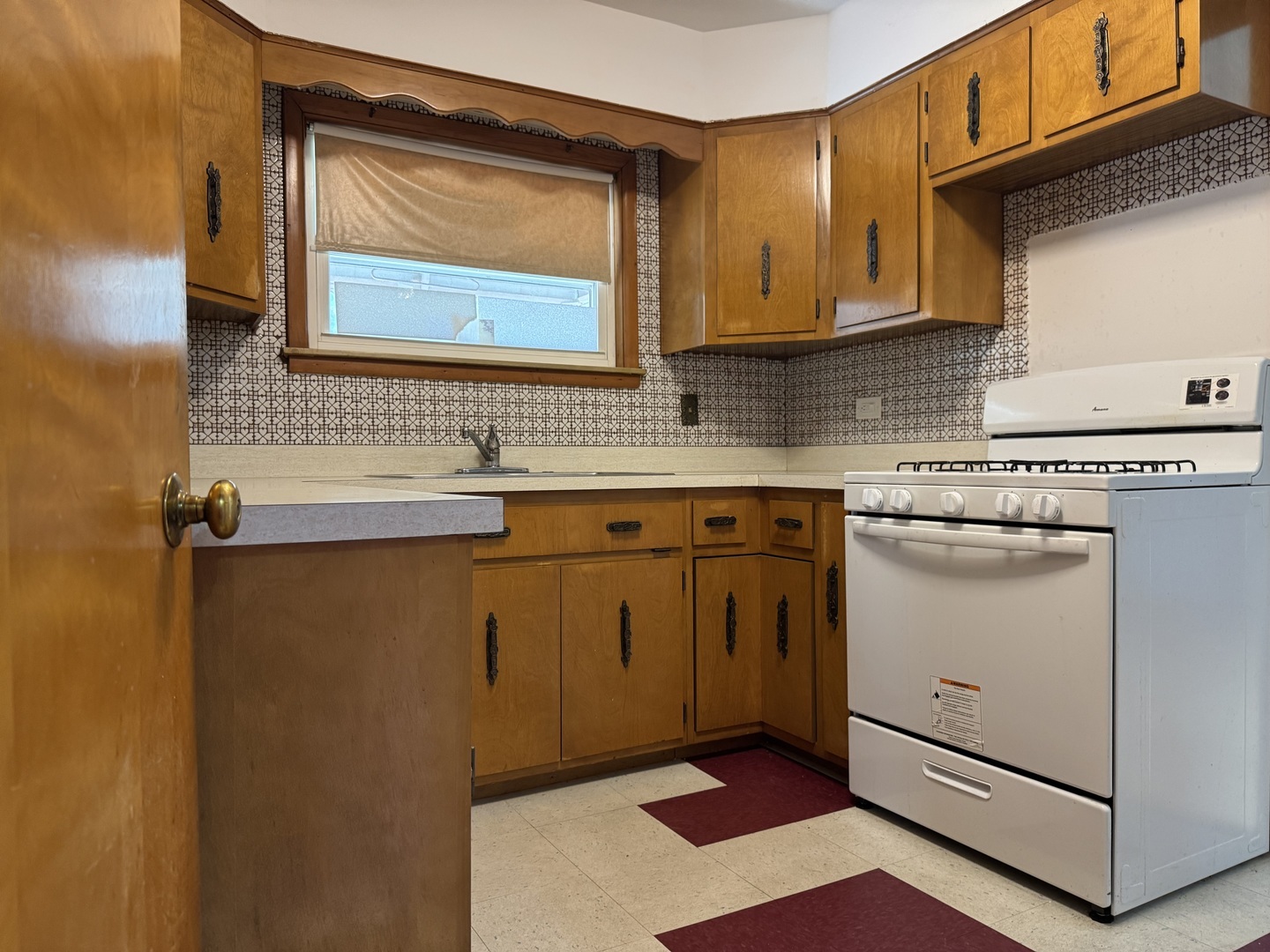 Property Photo: 1120 183rd Street IL 60430
