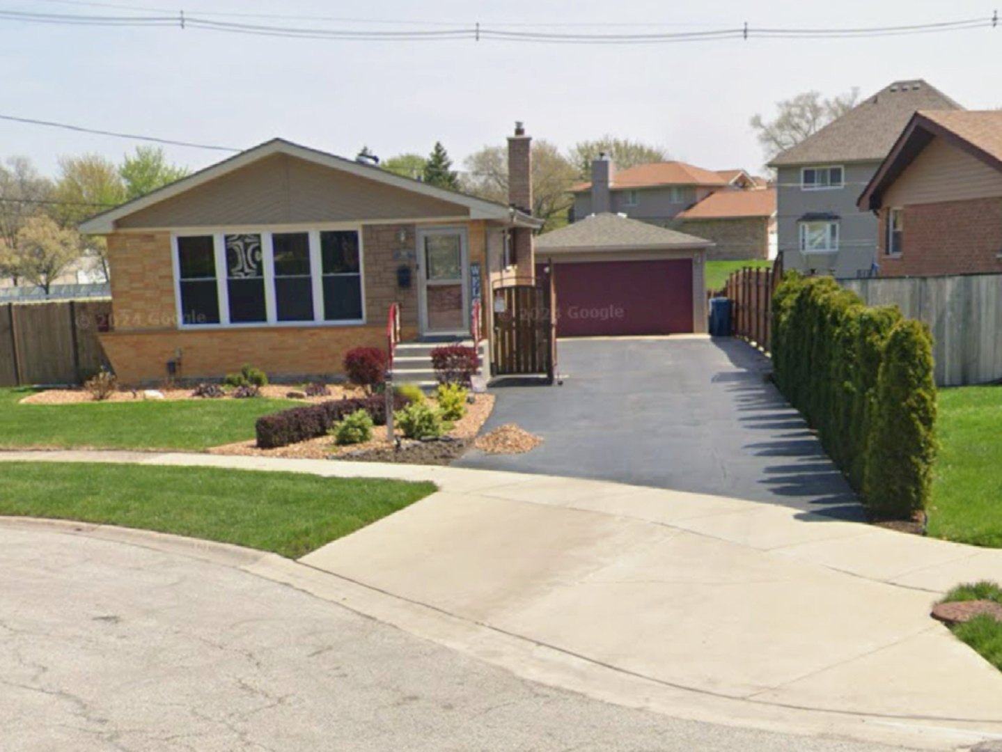 Property Photo: 381 Iris Lane IL 60411