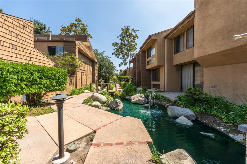 Property Photo:  1675 W Lambert Road G  CA 90631 