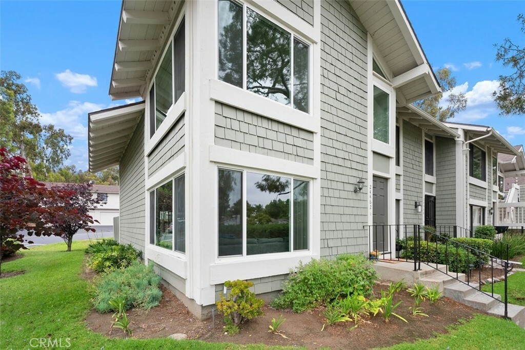 Property Photo: 24462 Copper Cliff Court 20 CA 92630