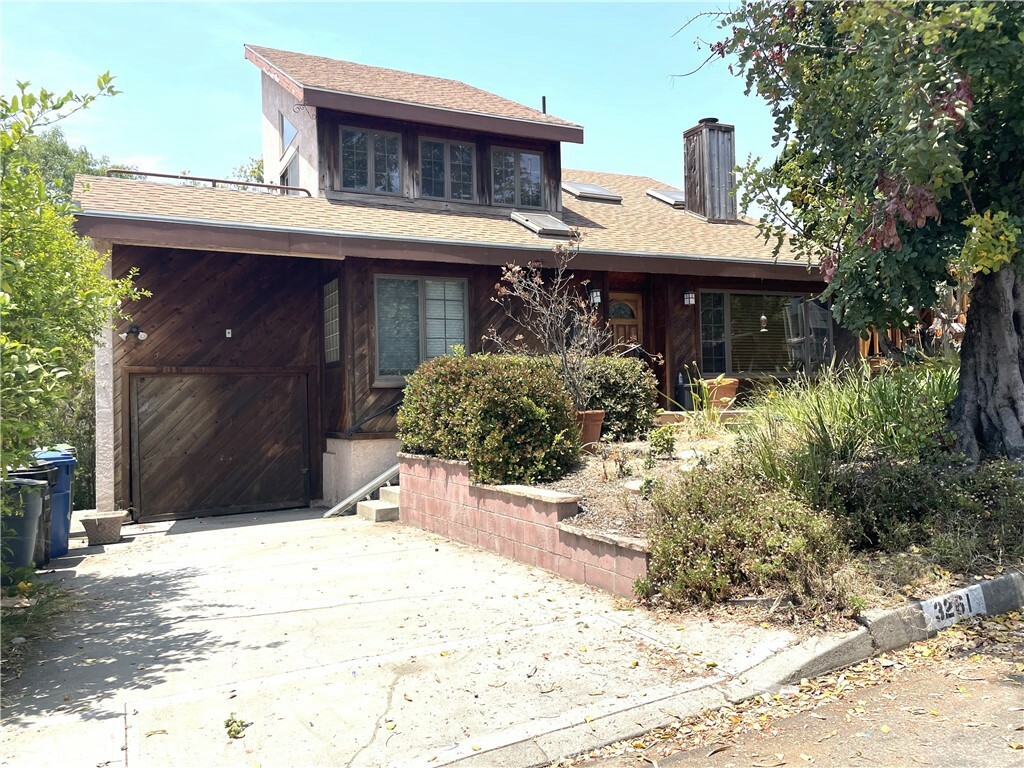 Property Photo:  3261 Midvale Avenue  CA 90034 