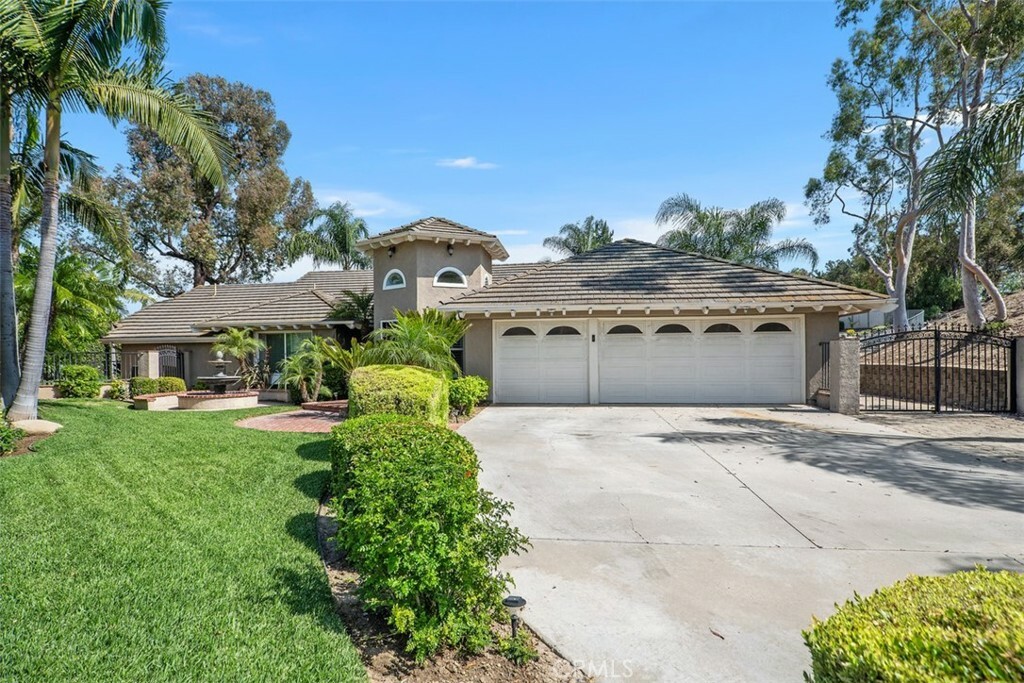 5590 Calle Vista Linda  Yorba Linda CA 92887 photo