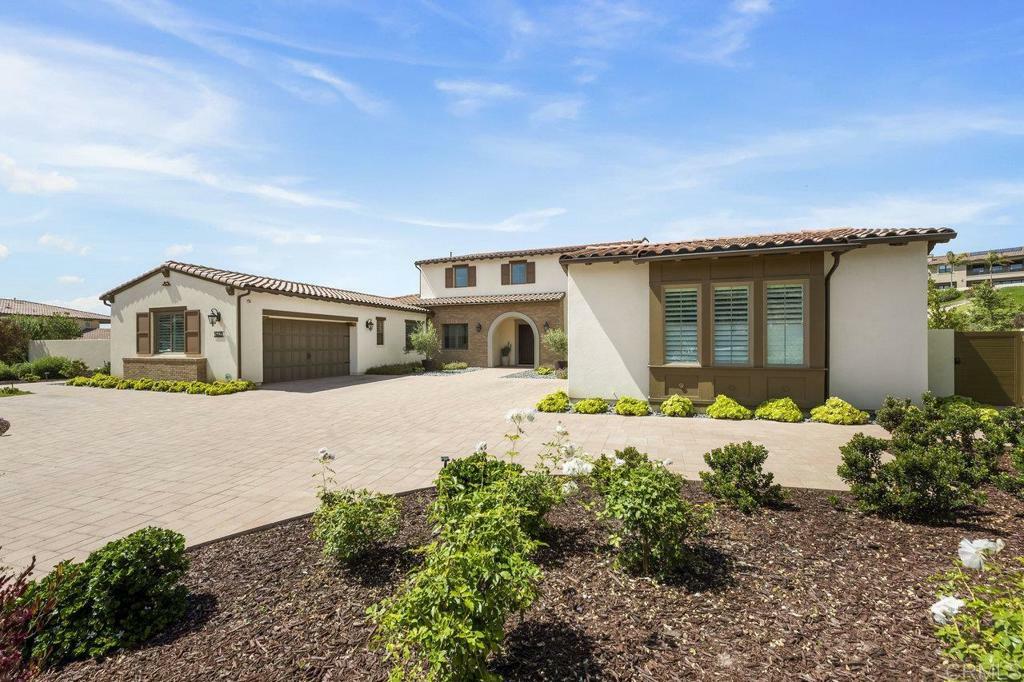 Property Photo: 16429 Crescent Creek Drive CA 92127