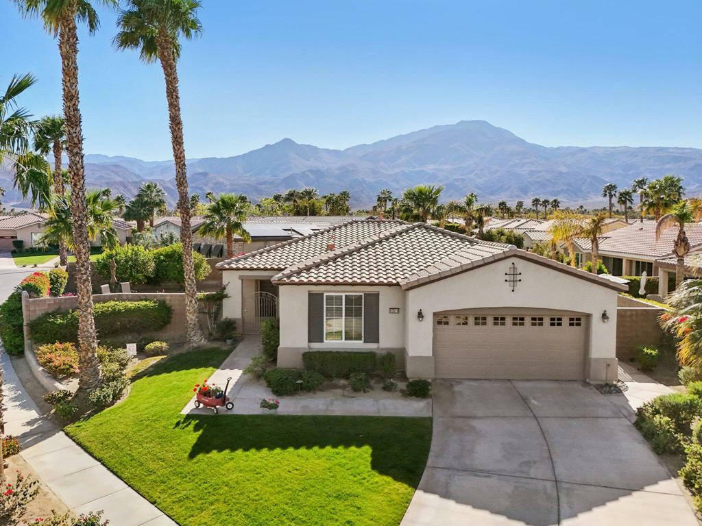 Property Photo: 60519 Lace Leaf Court CA 92253