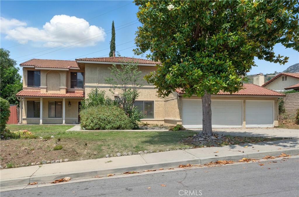Property Photo:  918 Sequoia Court  CA 91773 