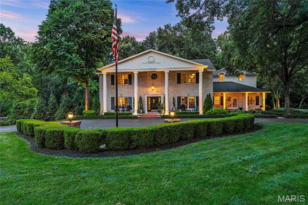 Property Photo:  34 Somerset Downs Drive  MO 63124 
