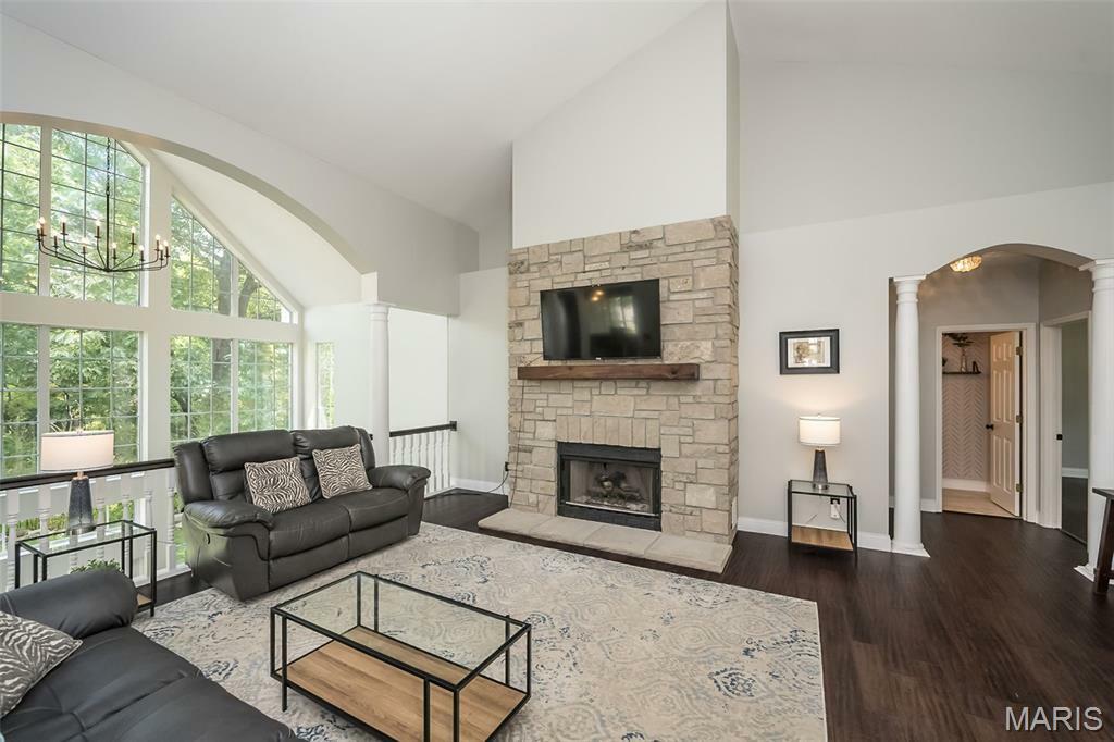 Property Photo:  510 Autumn Oaks Drive  MO 63021 