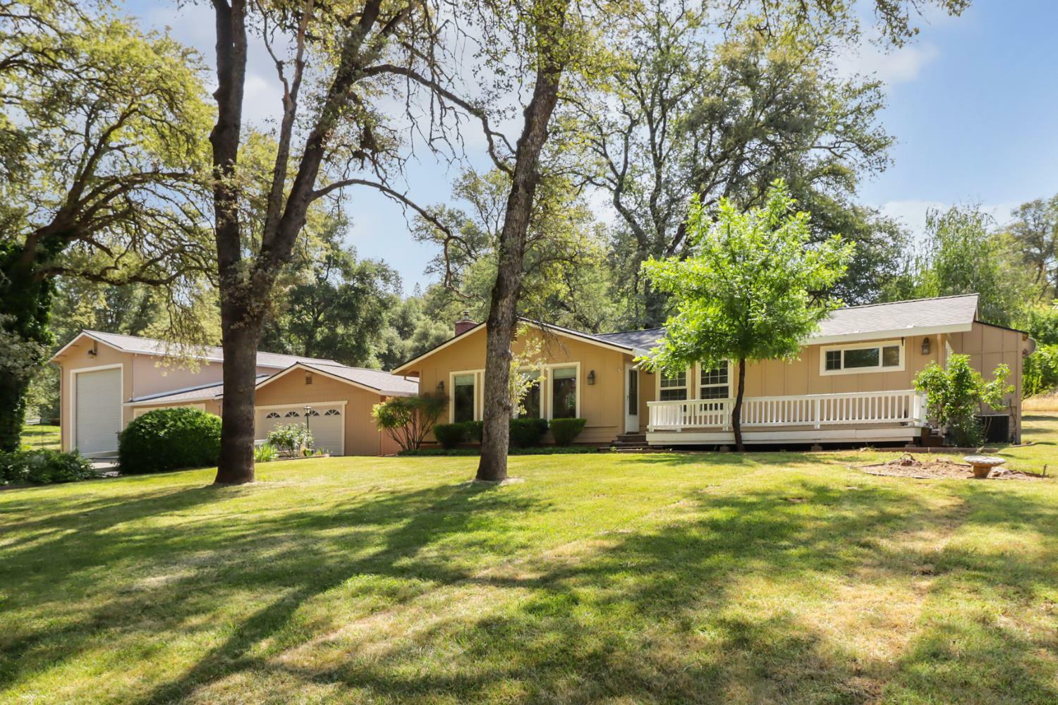 Property Photo: 10385 Quincy Lane CA 95946