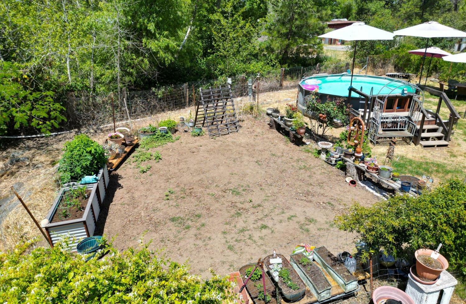 Property Photo: 14939 Stagecoach Way CA 95975