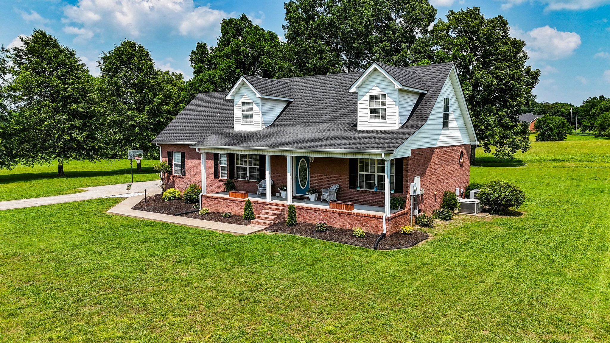 Property Photo: 130 Stephens Ln TN 37160