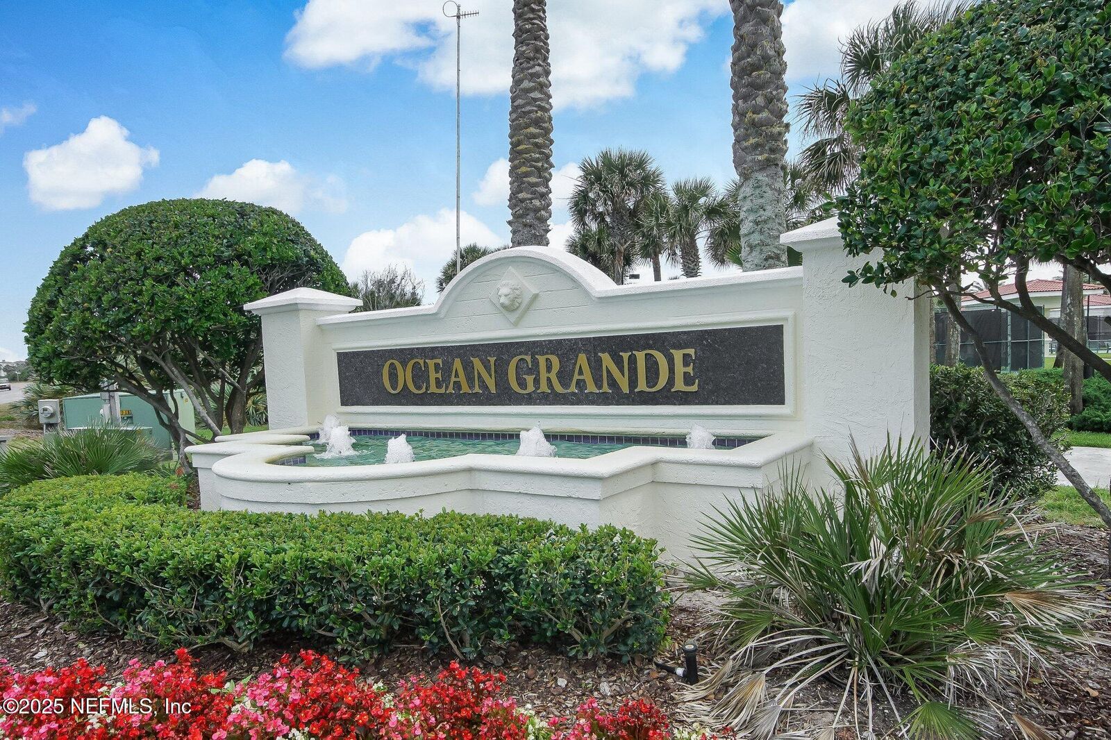 Property Photo: 425 N Ocean Grande Drive 102 FL 32082
