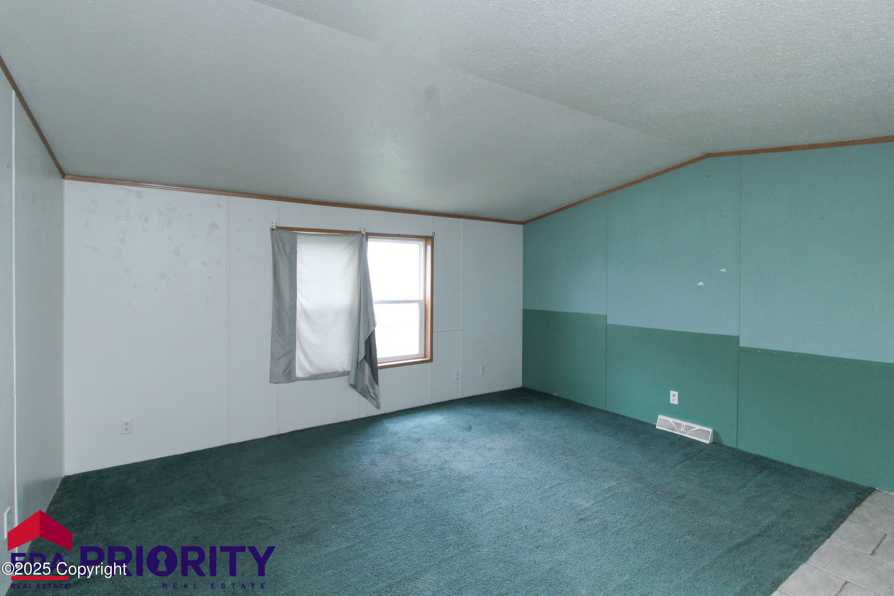 Property Photo: 20 Mercantile Dr - WY 82718