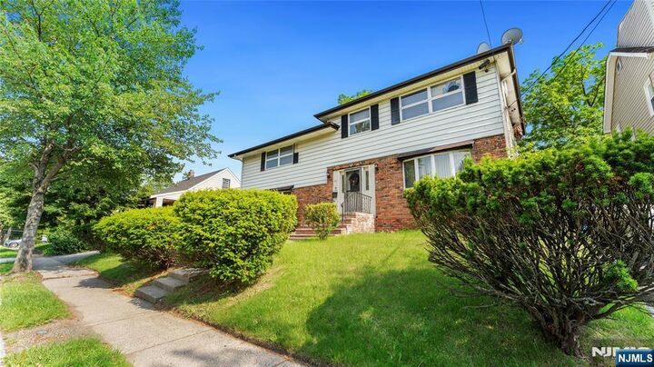 Property Photo:  74 Intervale Road  NJ 07666 