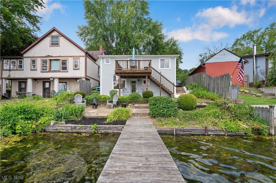 472 Saunders Avenue  Coventry OH 44319 photo