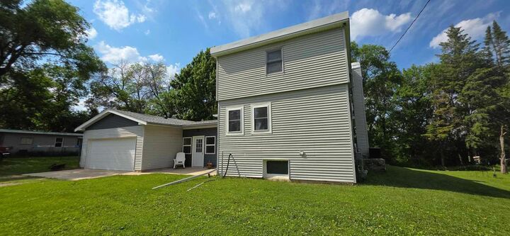 Property Photo:  17548 749th Avenue  MN 56007 