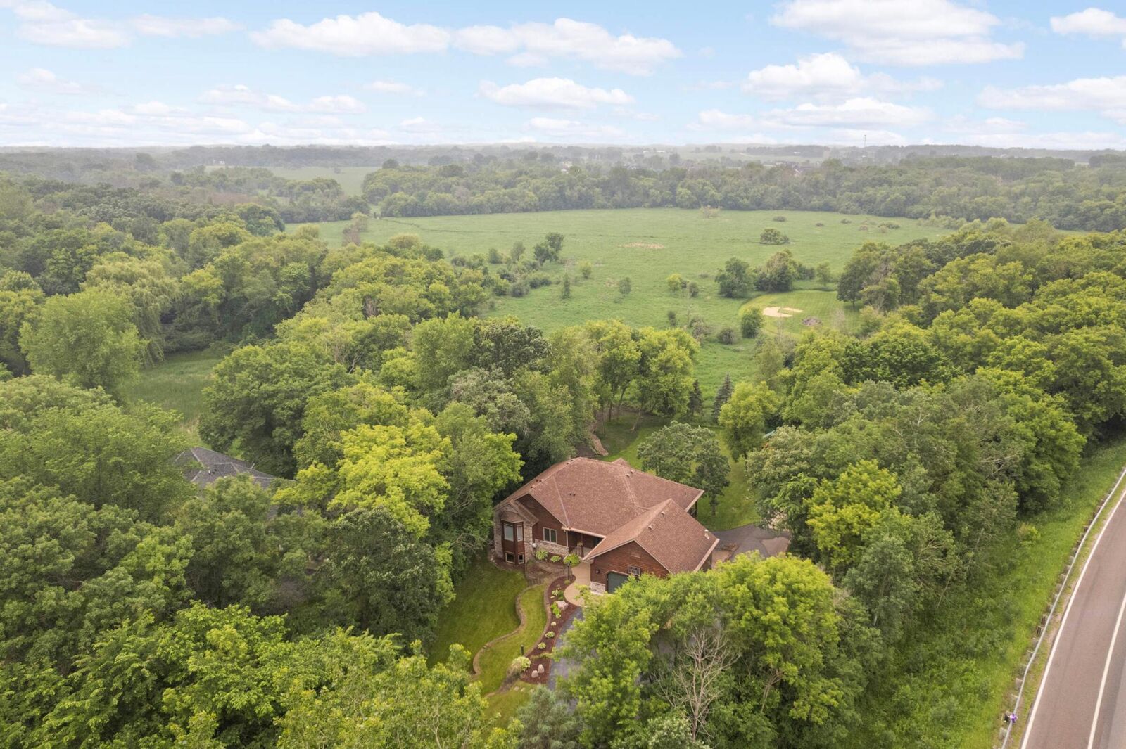 Property Photo:  18510 Pheasant Ridge Road  MN 55372 