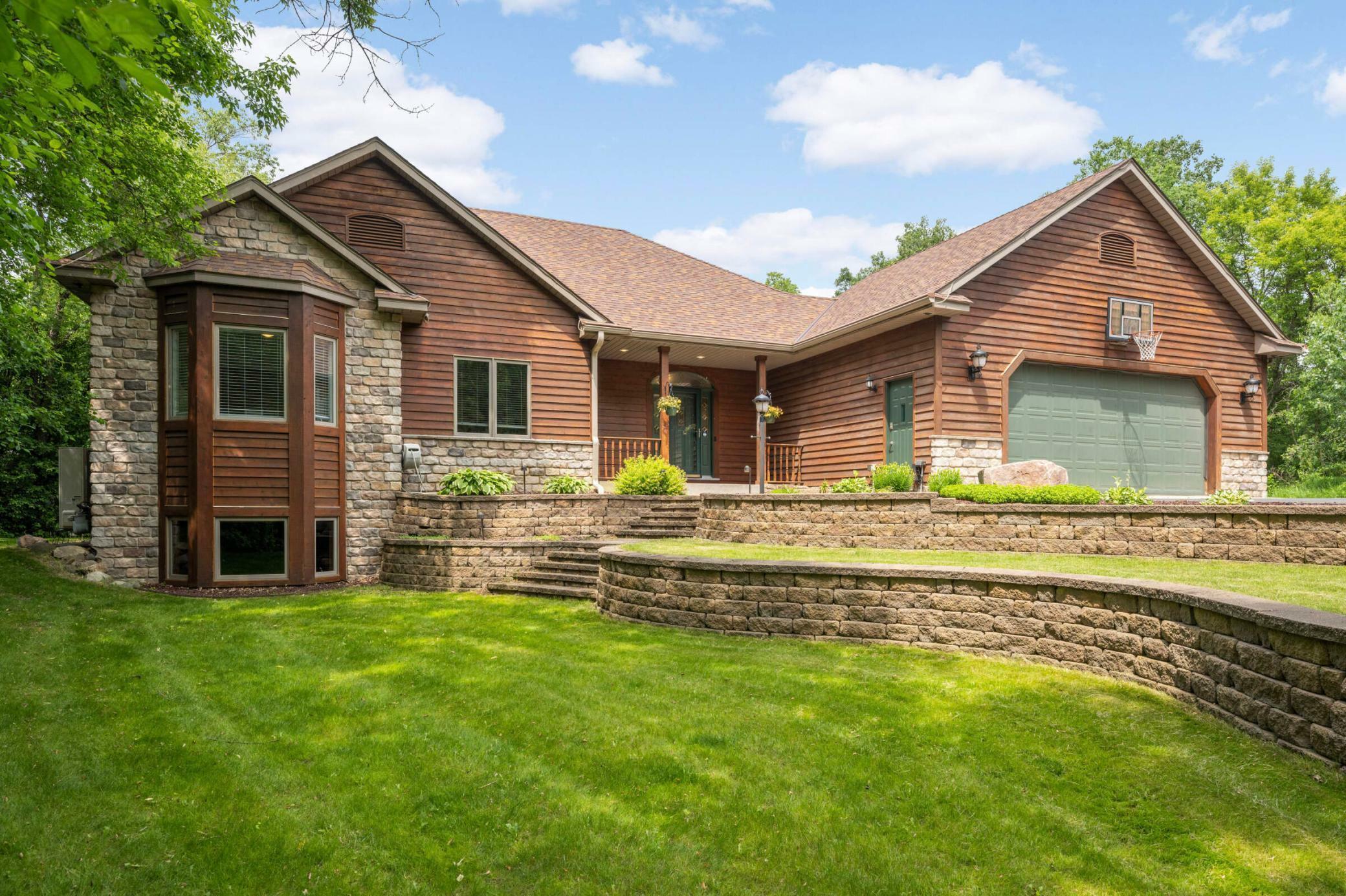 Property Photo: 18510 Pheasant Ridge Road MN 55372