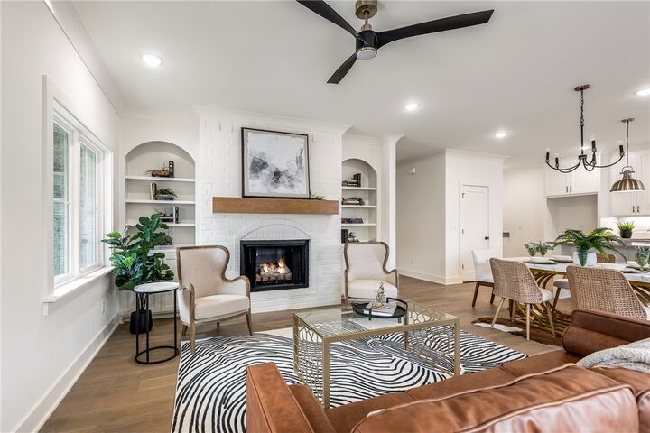 Property Photo: 1312 Bella Vista Road AR 72712