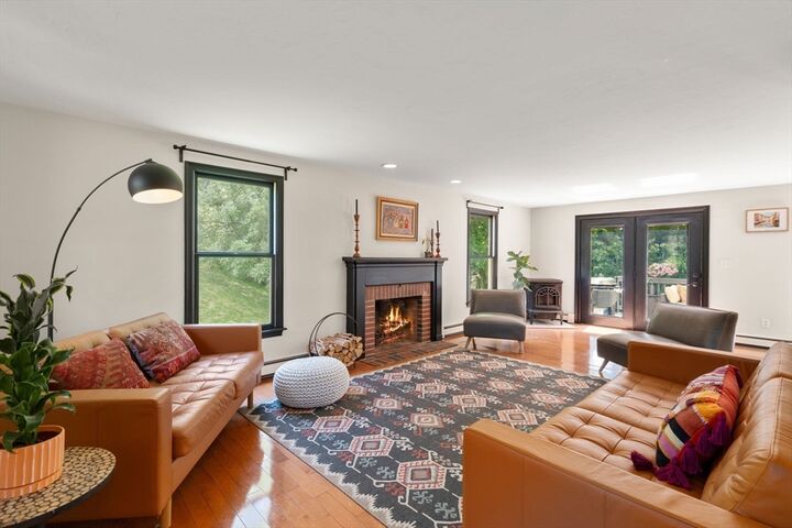 Property Photo: 85 Green Meadow Court MA 01588