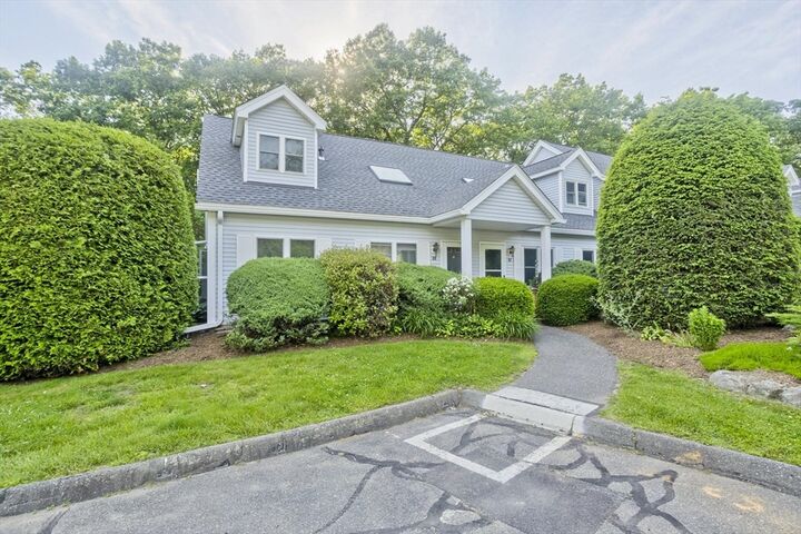 Property Photo: 80 Pines Edge Dr 80 MA 01060