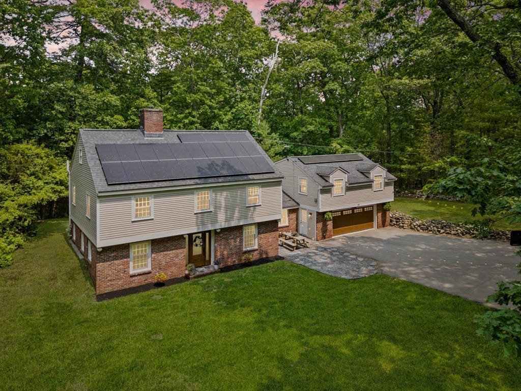Property Photo: 21 Sunrise Rd MA 01921