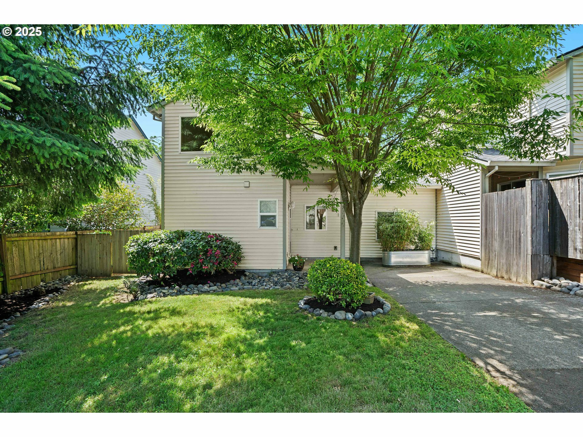 6309 NE 45th Ave  Portland OR 97218 photo