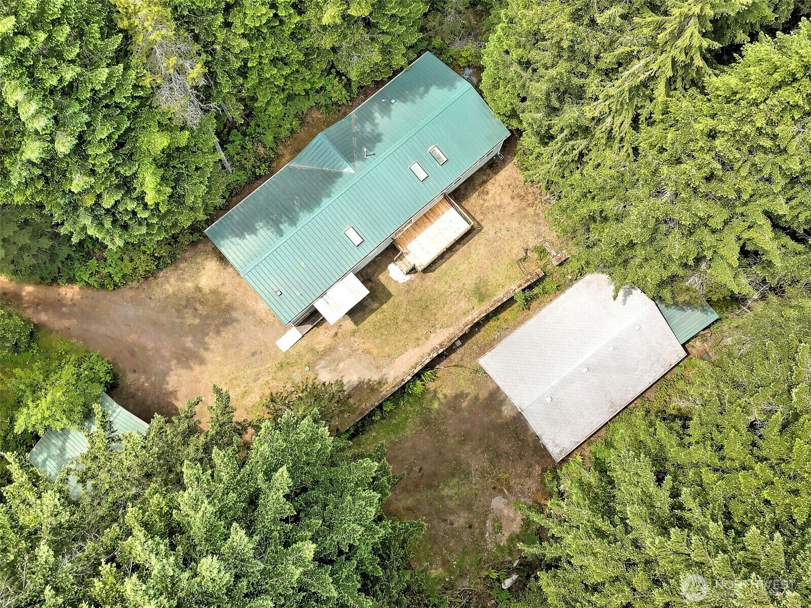 Property Photo: 200 NE Anvil Lane WA 98528