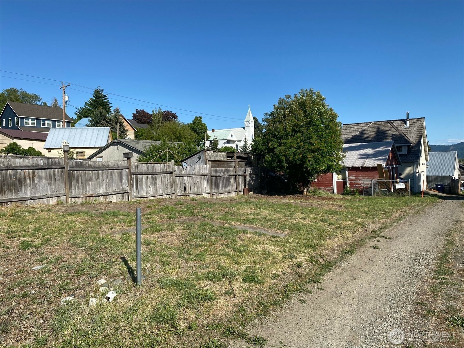 200 E Arizona Avenue  Roslyn WA 98941 photo