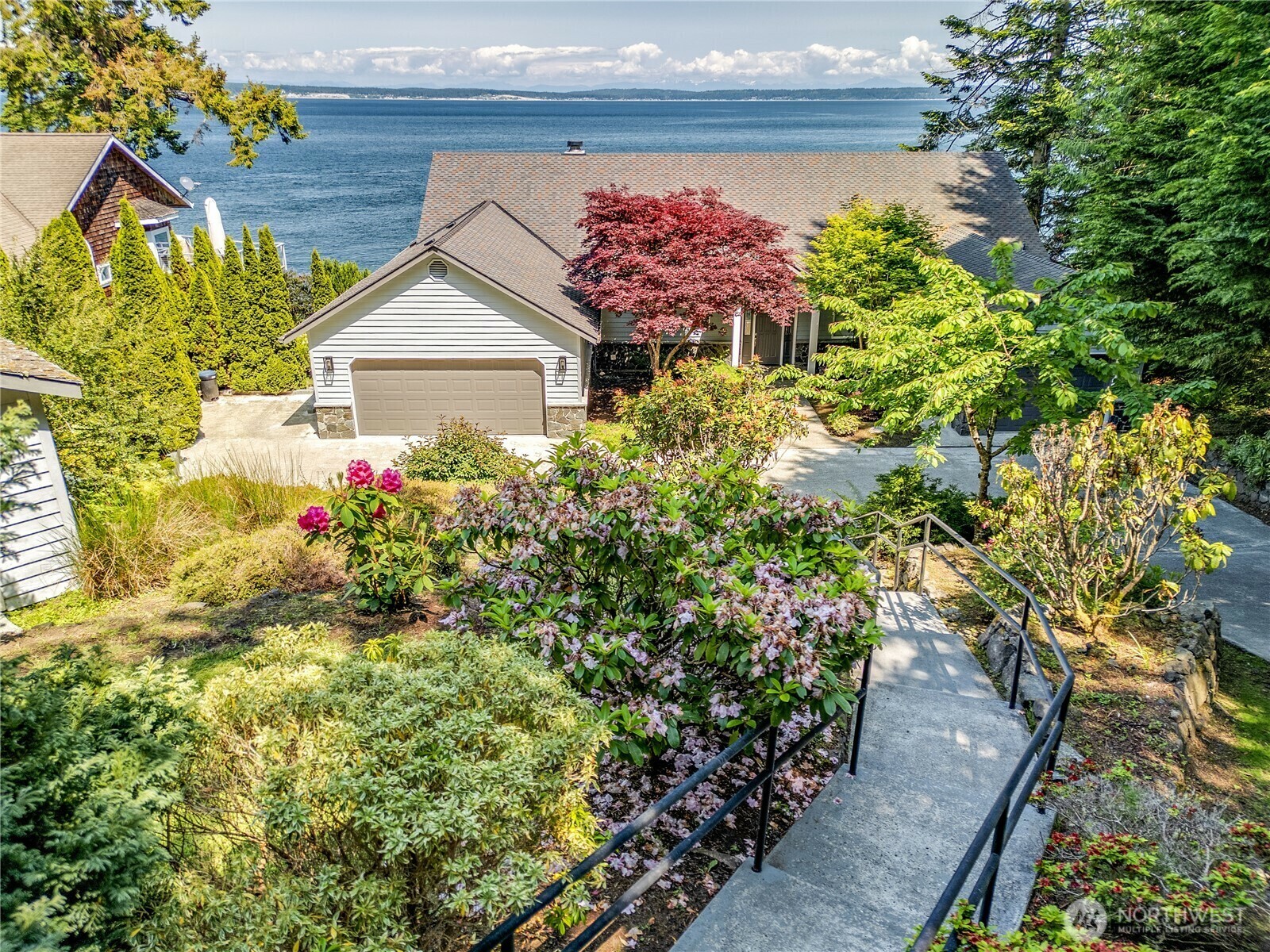 Property Photo: 873 Olele Point Road WA 98365