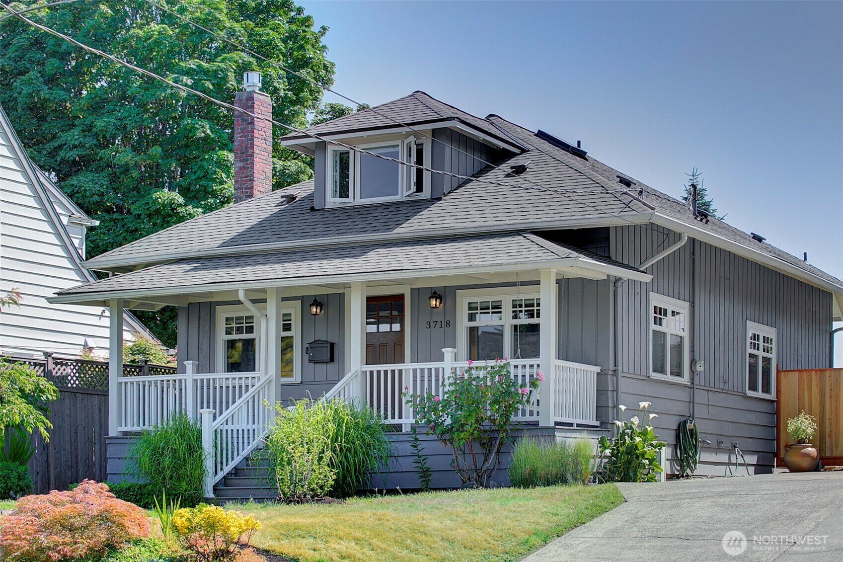 3718  Walnut Avenue SW  Seattle WA 98116 photo