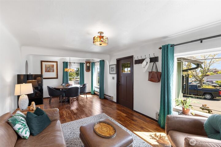 Property Photo:  4908 N Winnifred  WA 98407 