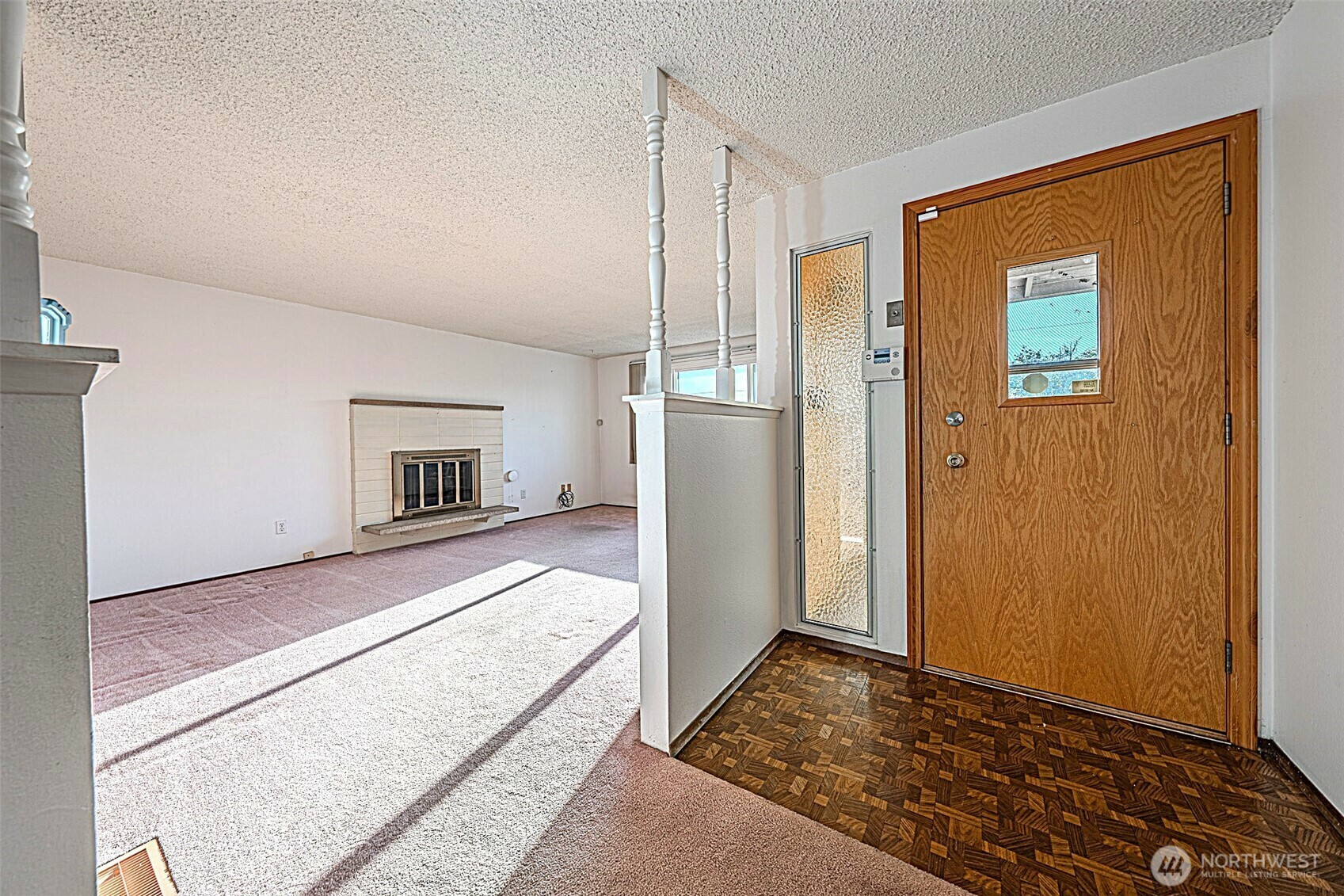Property Photo: 24427 14th Avenue S WA 98198