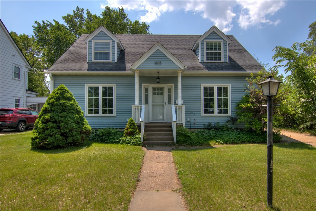 Property Photo: 1805 Main Street WI 54701