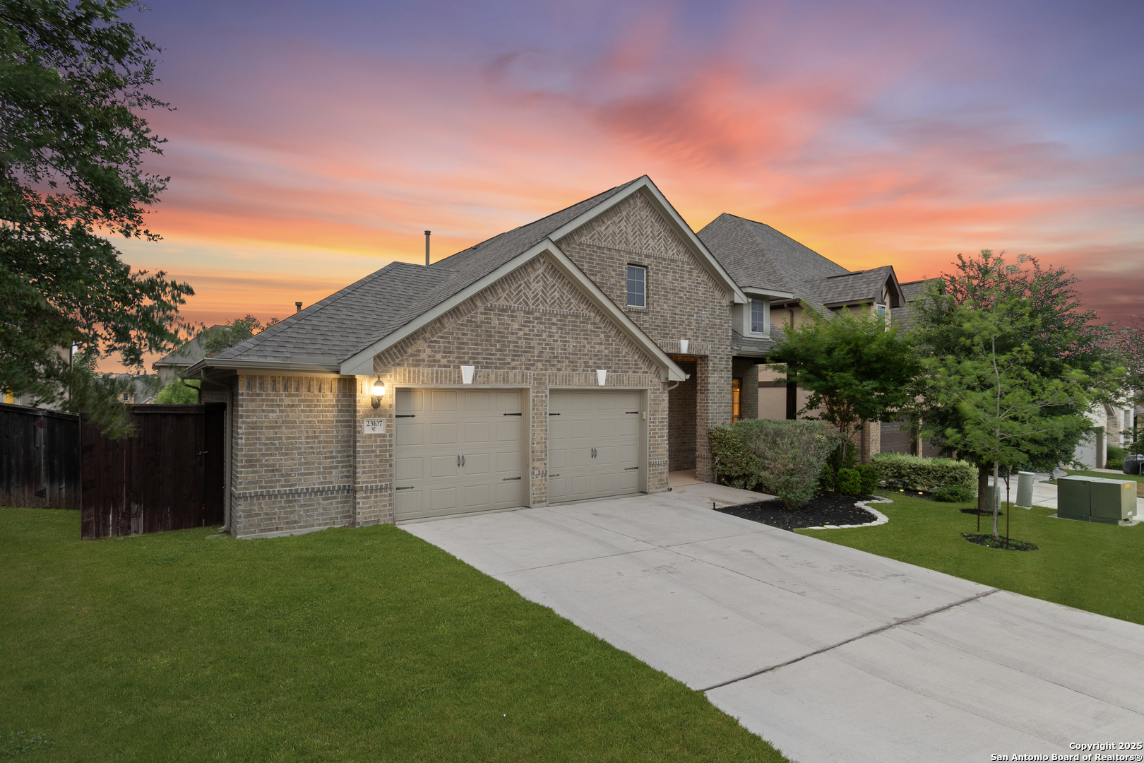 Property Photo: 23107 Emerald Pass TX 78258