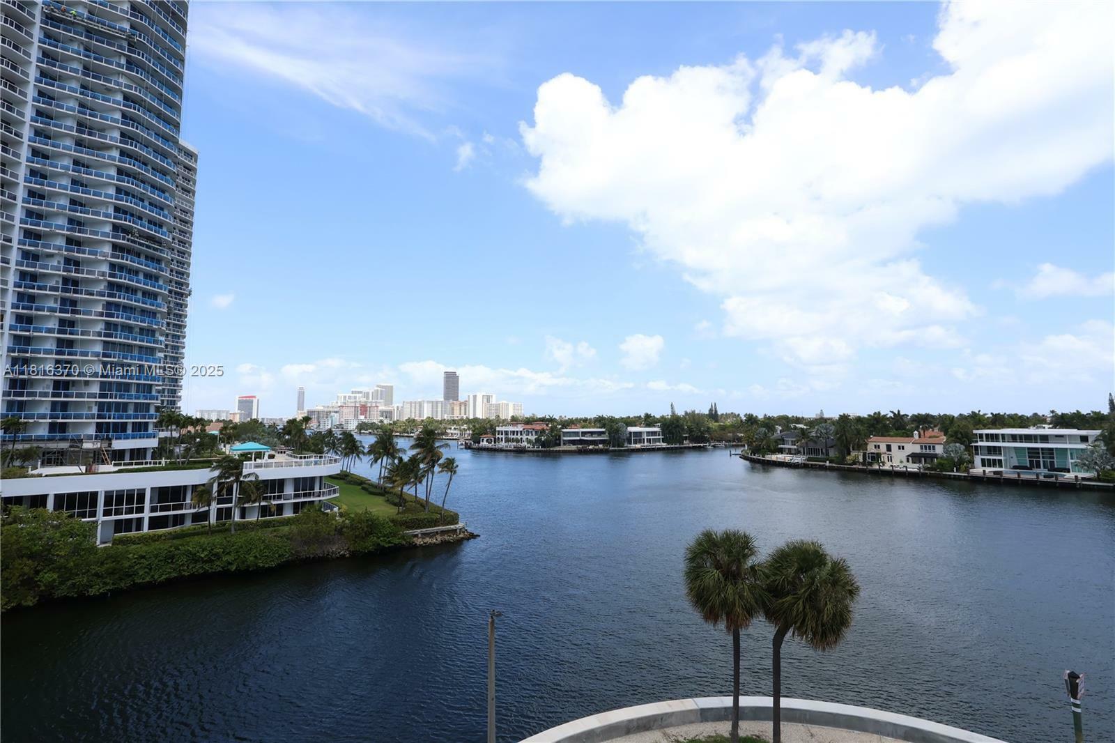 Property Photo: 20515 E Country Club Dr 543 FL 33180