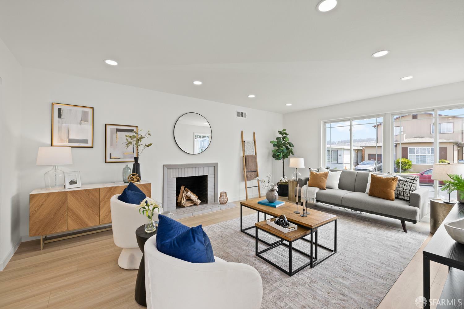 Property Photo:  88 Eastwood Avenue  CA 94015 